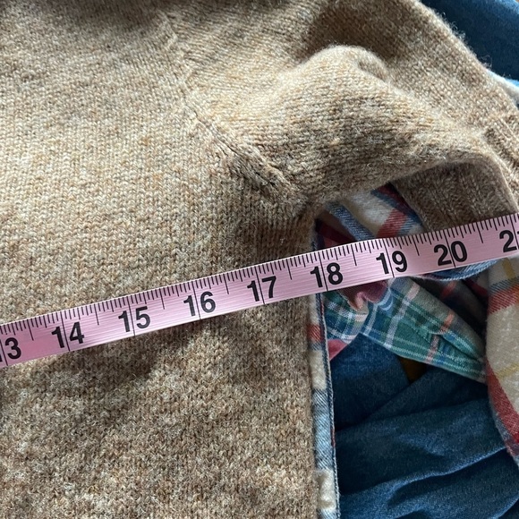 United Colors of Benetton Alpaca Tan Short Sleeve Mockneck Sweater - Picture 8 of 10